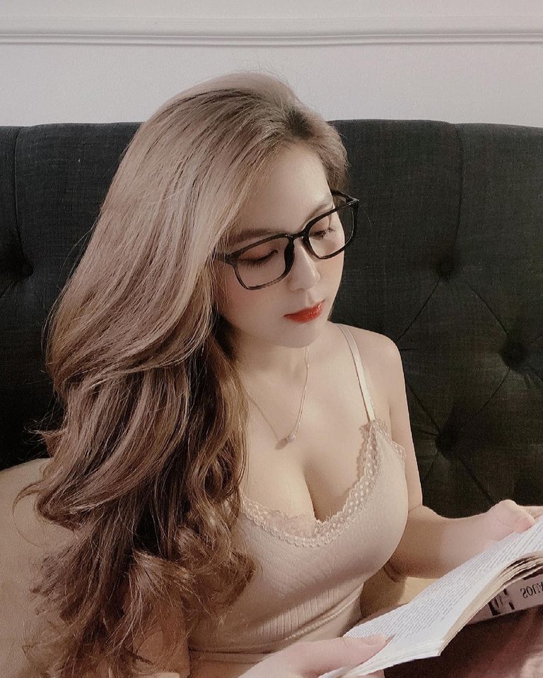 Sexy Girl, Girl cute, Girl dễ thương, Áo dài, Cô giáo Trân TRần TRan.tran1996